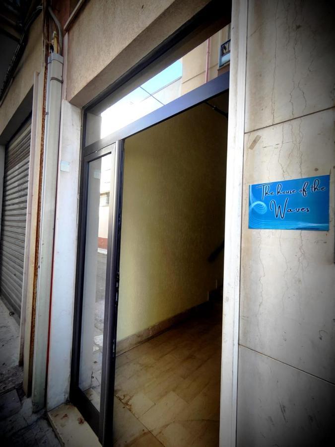 The House Of The Waves Hotel Brindisi Kültér fotó
